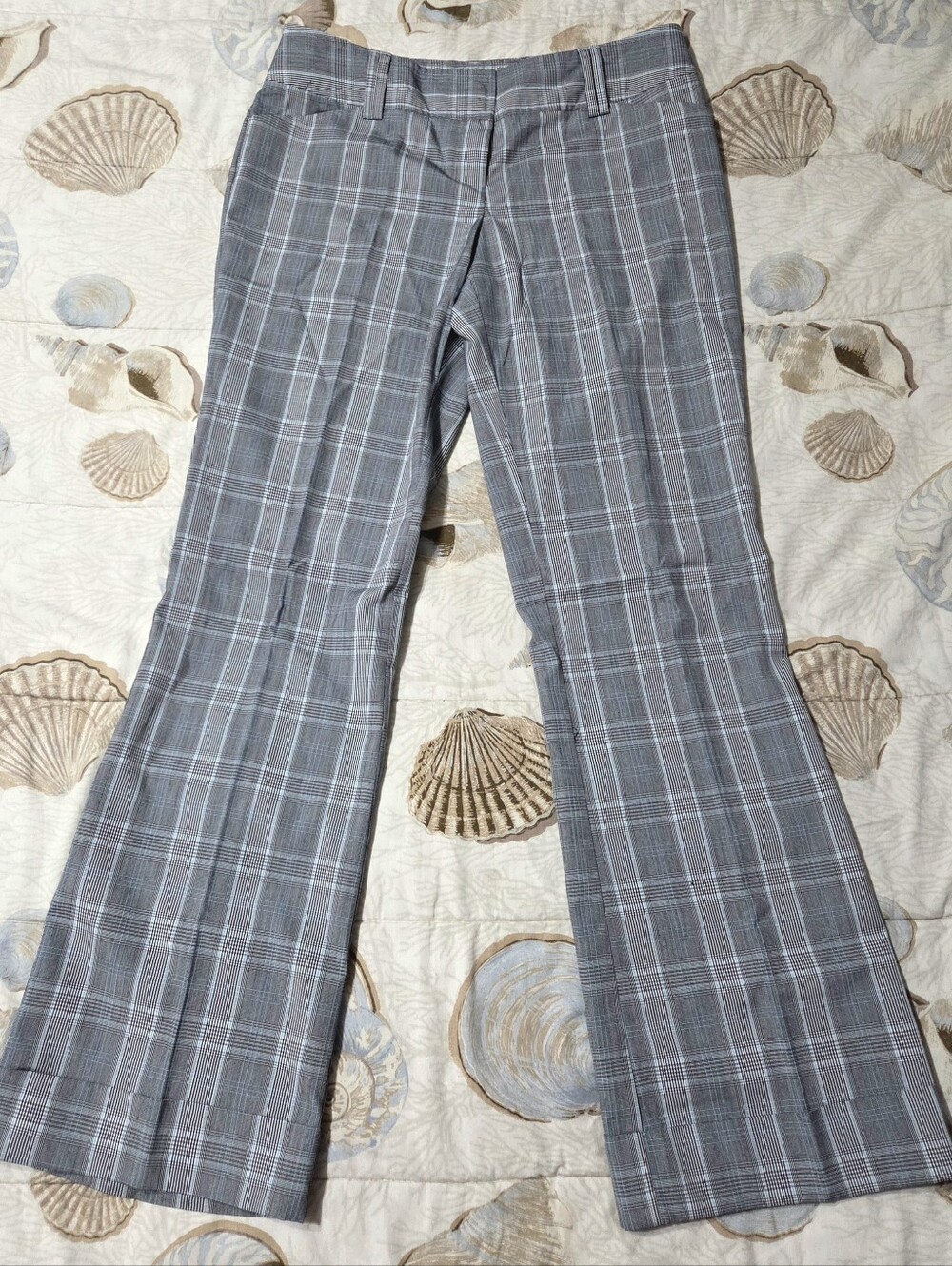 Tracy Evans Gray Plaid Women's Dress Pants, Size 7